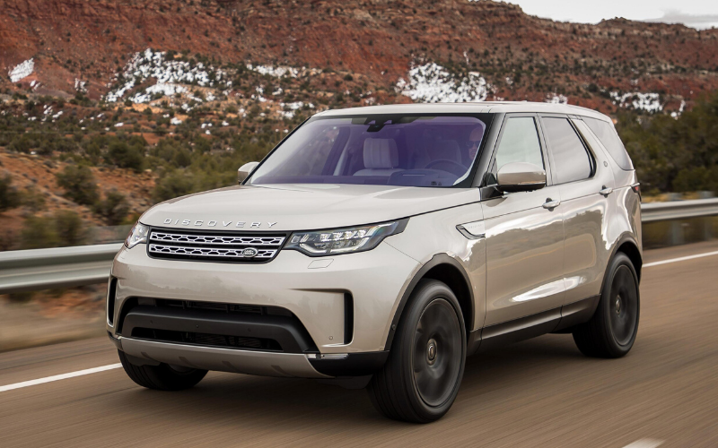 Discover Why The Land Rover Discovery Makes A Perfect Family Car ...